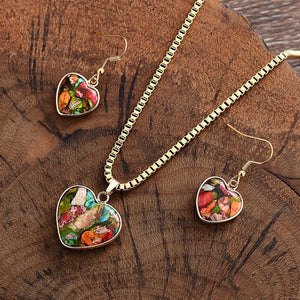 Beat Love Jewels®  - Heart-shaped natural bohemian glass necklace and earrings for women